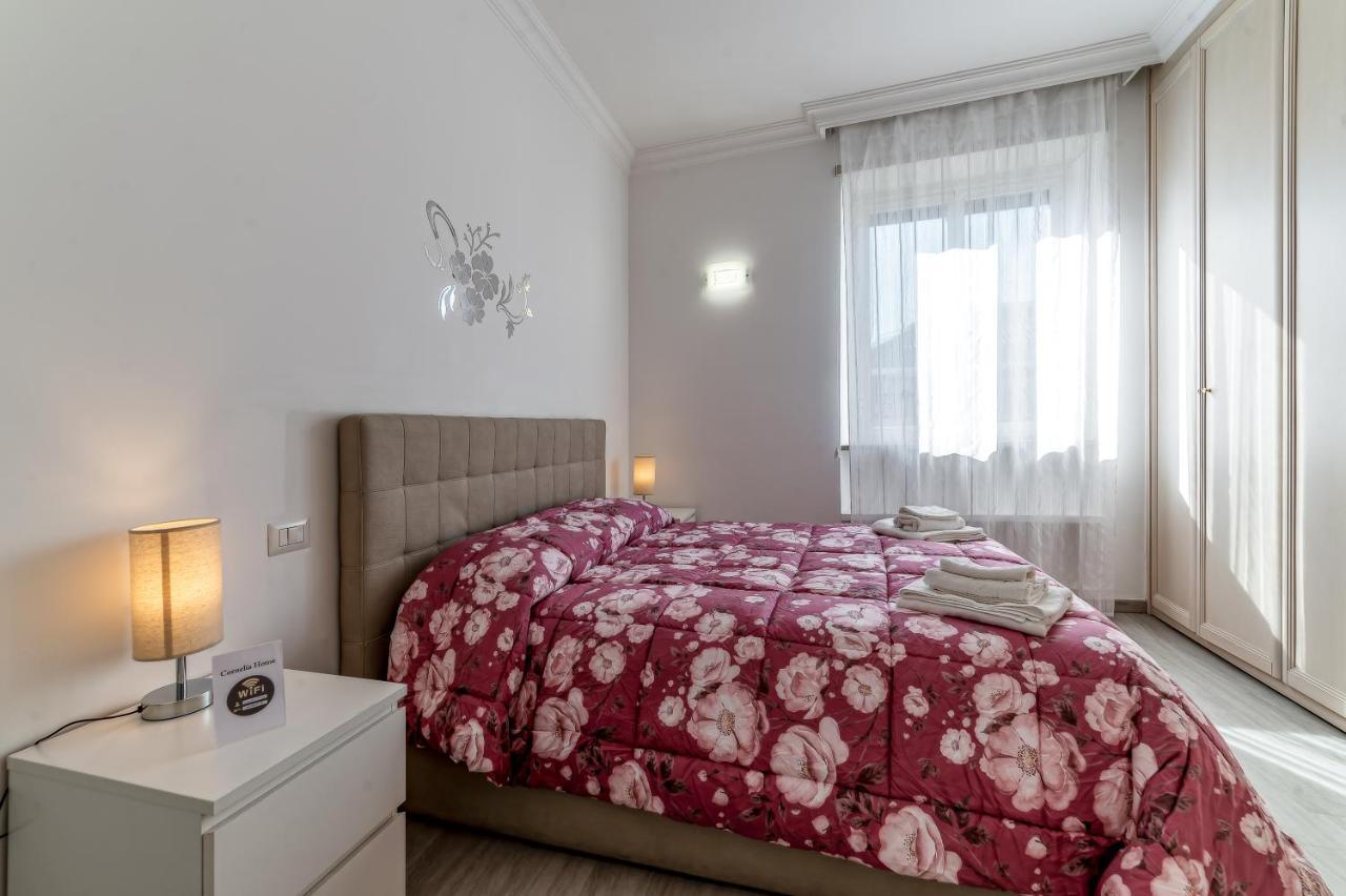 Cornelia Home - Metro Cornelia Рим Экстерьер фото